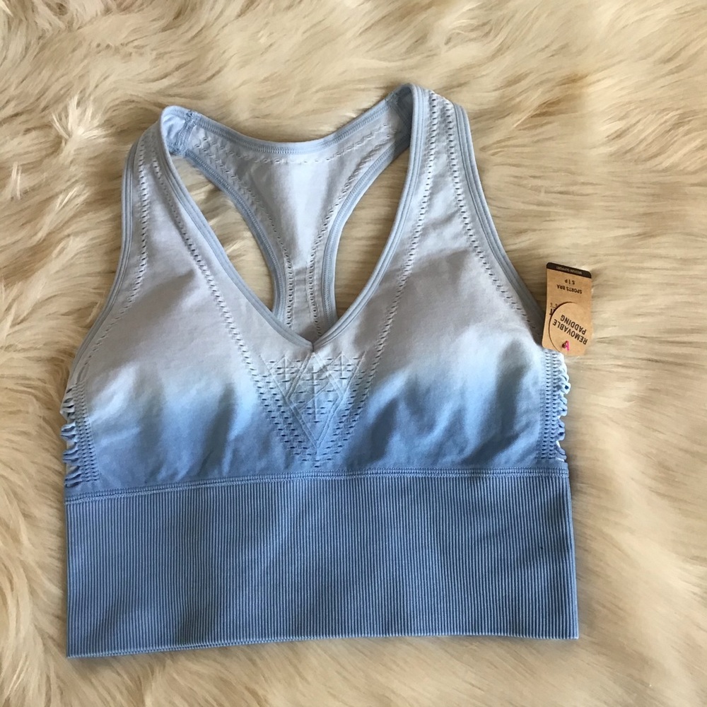 Pink Victoria’s Secret sport bra